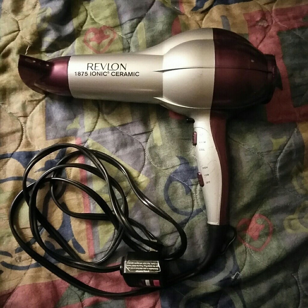 Revlon SmoothStay 1875W Ionic Hair Dryer