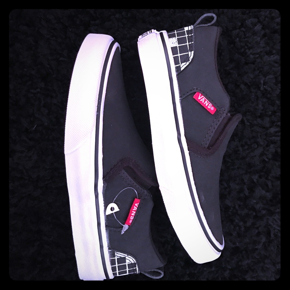Boys slip on vans