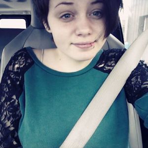 Meet your Posher, Alexis