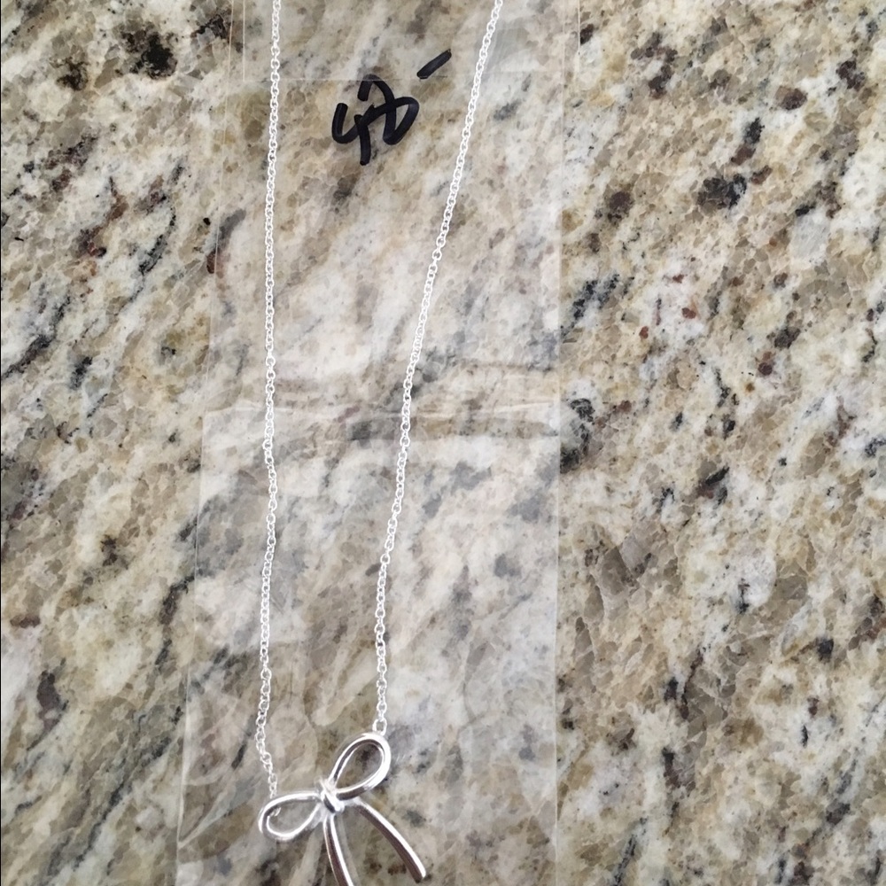 16" Sterling Silver Bow Necklace