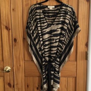 Michael Kors. -  Satin Top w/Satin Tie