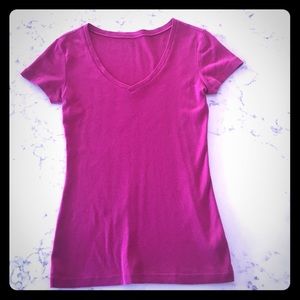 XS Gap pink t-shirt