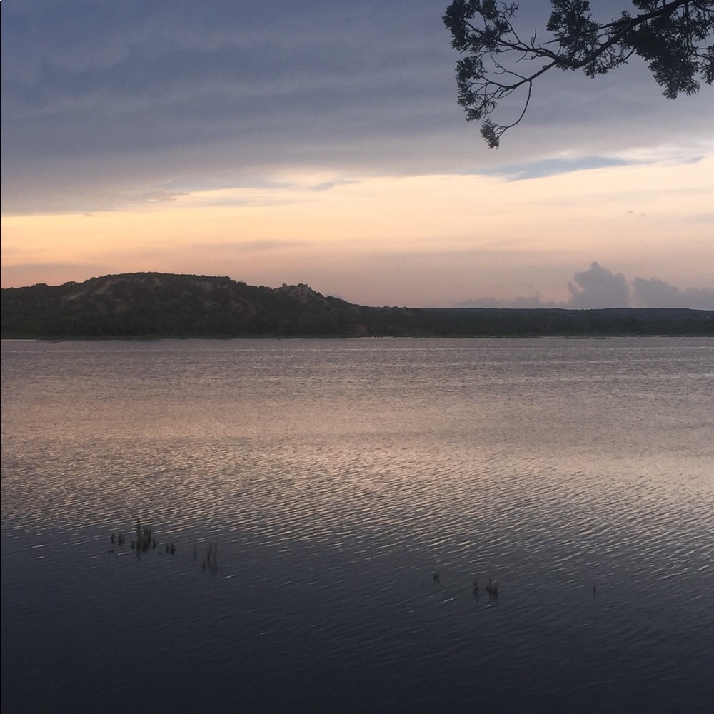 Meet your Posher, Lucfeliz