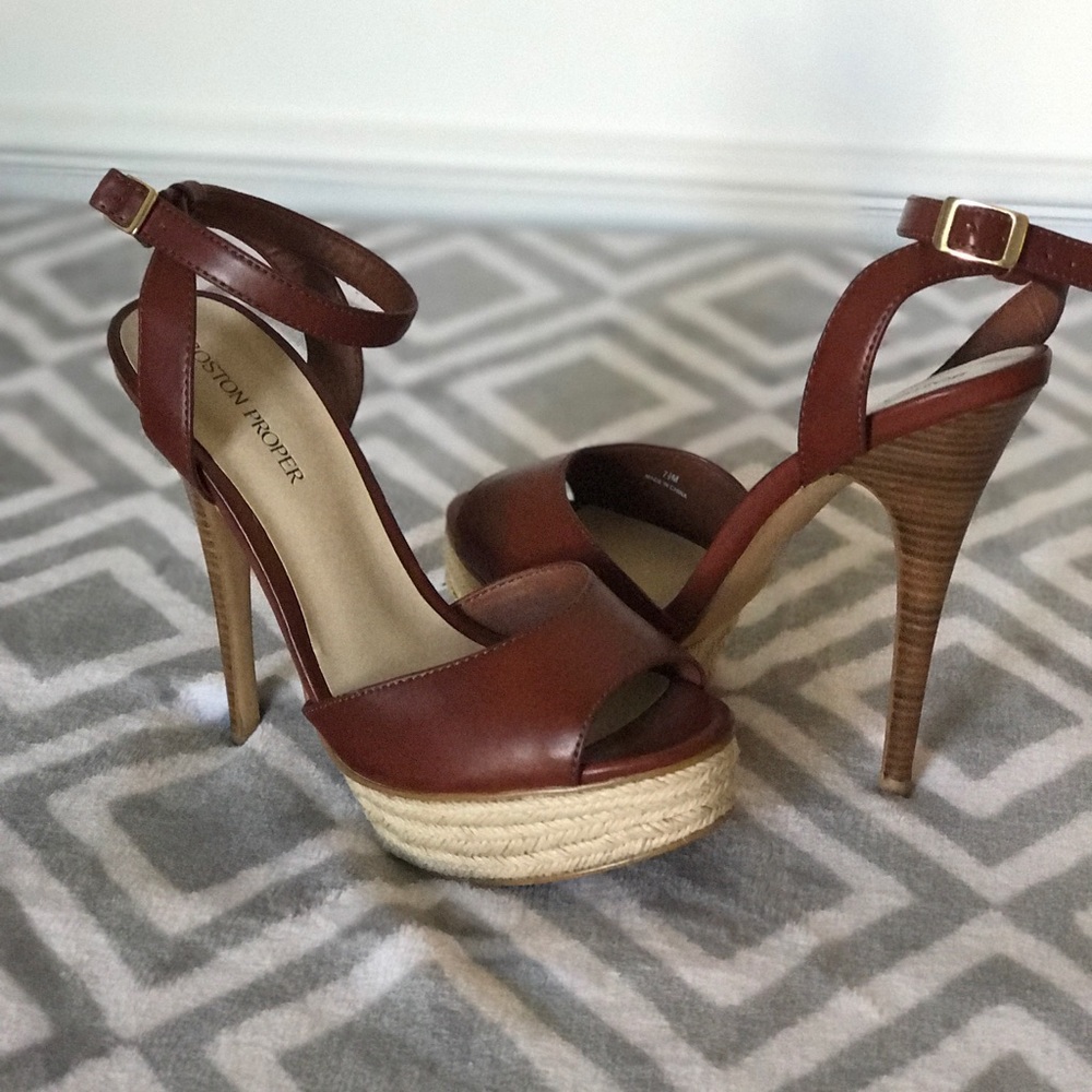 **NWOT**Tan Boston Proper Strappy Stiletto