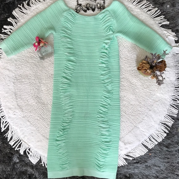 💚LAST ONE.! Mint Green Bodycon Dress🌸 - Picture 3 of 6