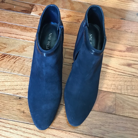 Blue suede Nine West ankle boots - Picture 3 of 4