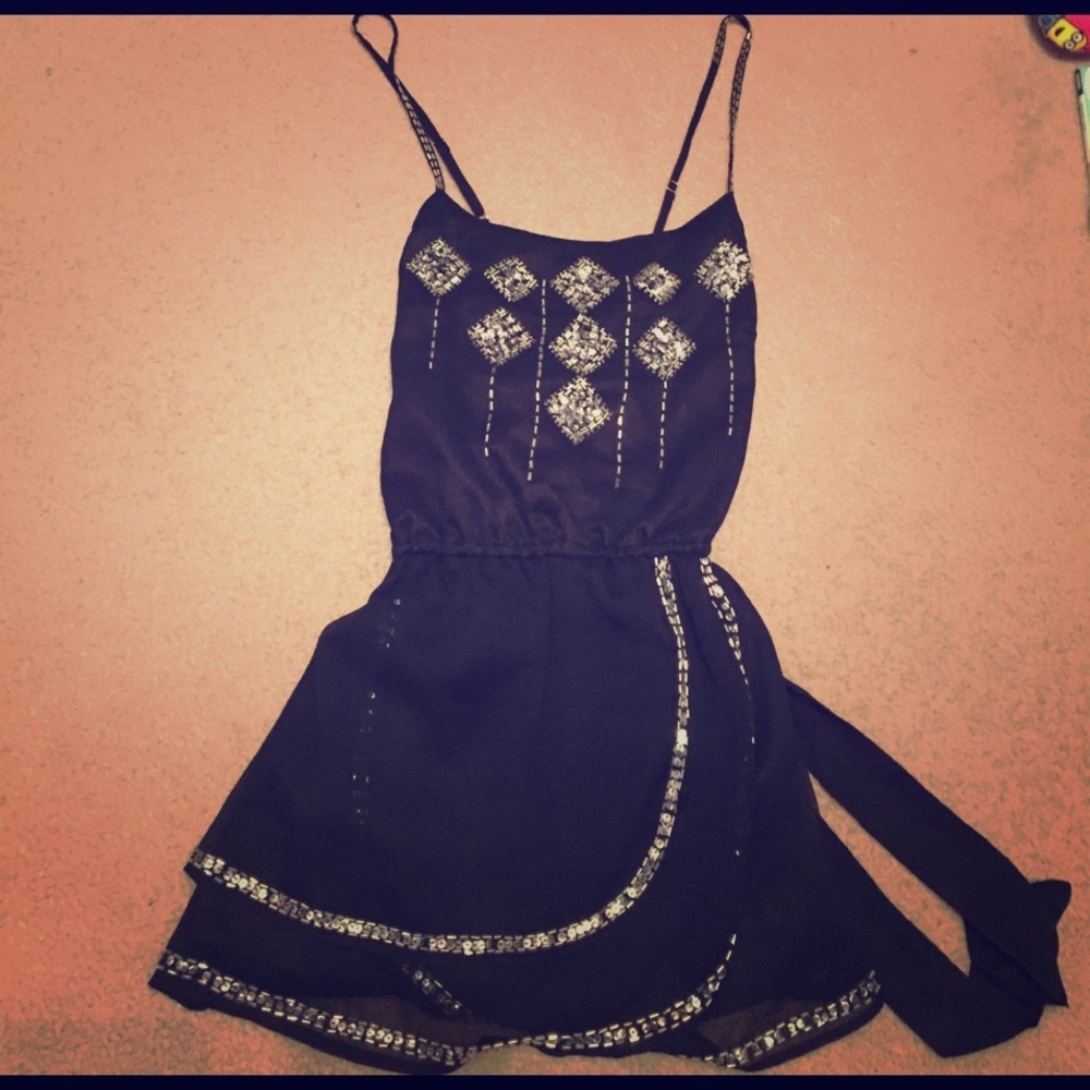 Wet Seal fashion top