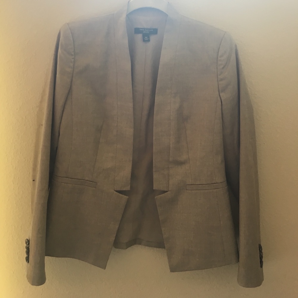 Ann Taylor blazer - Picture 2 of 3