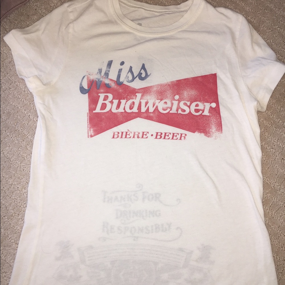 Super fun Budweiser shirt