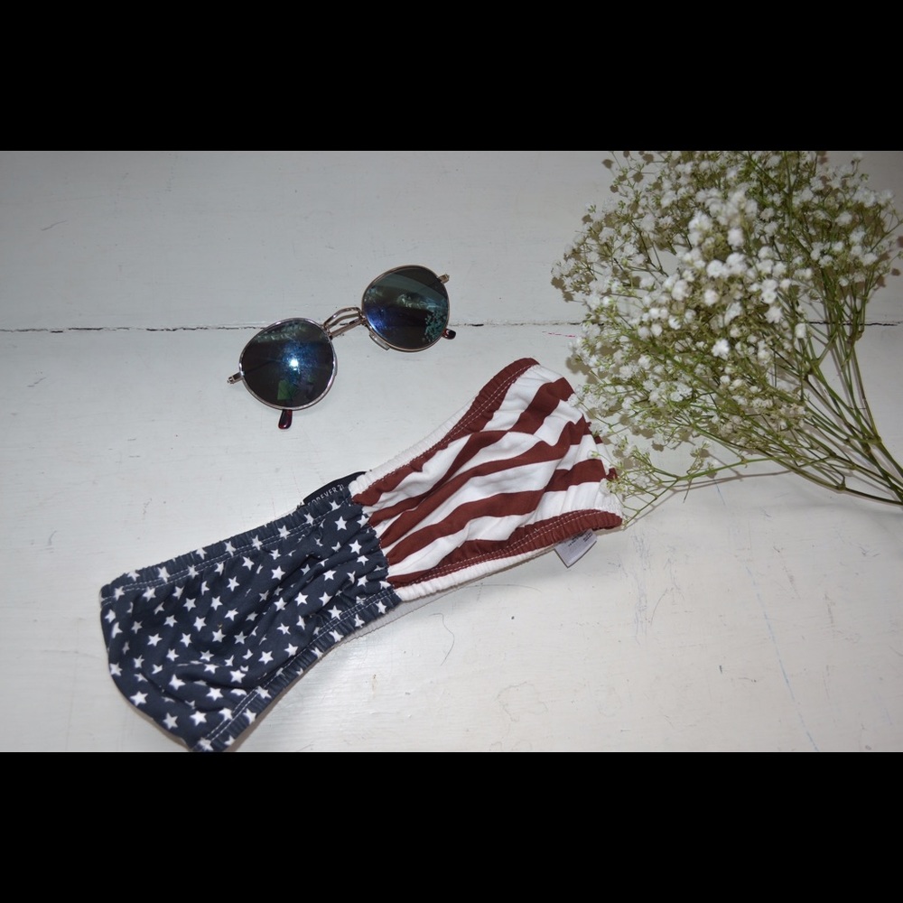 NWOT!! AMERICAN FLAG BANDEAU!