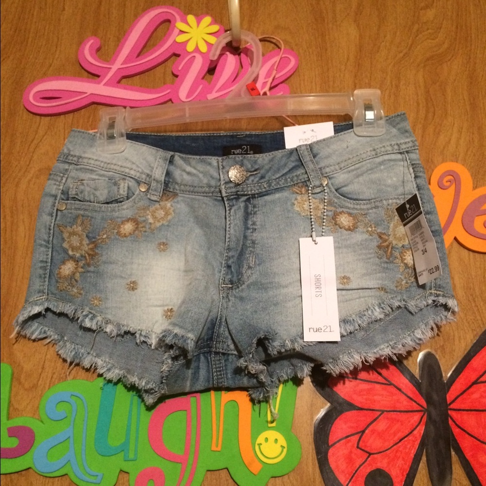 Rue21 Shorts - Picture 1 of 2