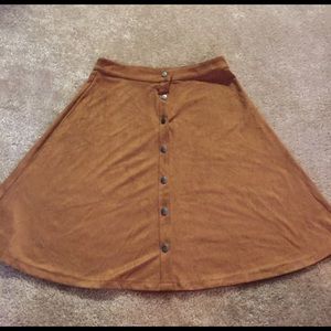 Super cute suede skirt!