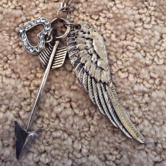 HOLD - Long Charm Necklace - Picture 4 of 5