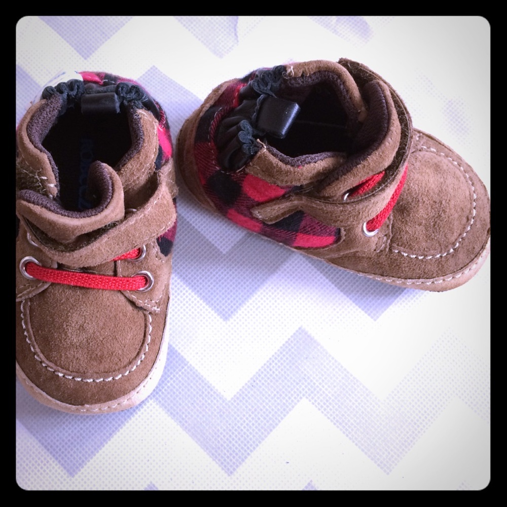 BOYS Robeez Mini Shoez size 3-6M