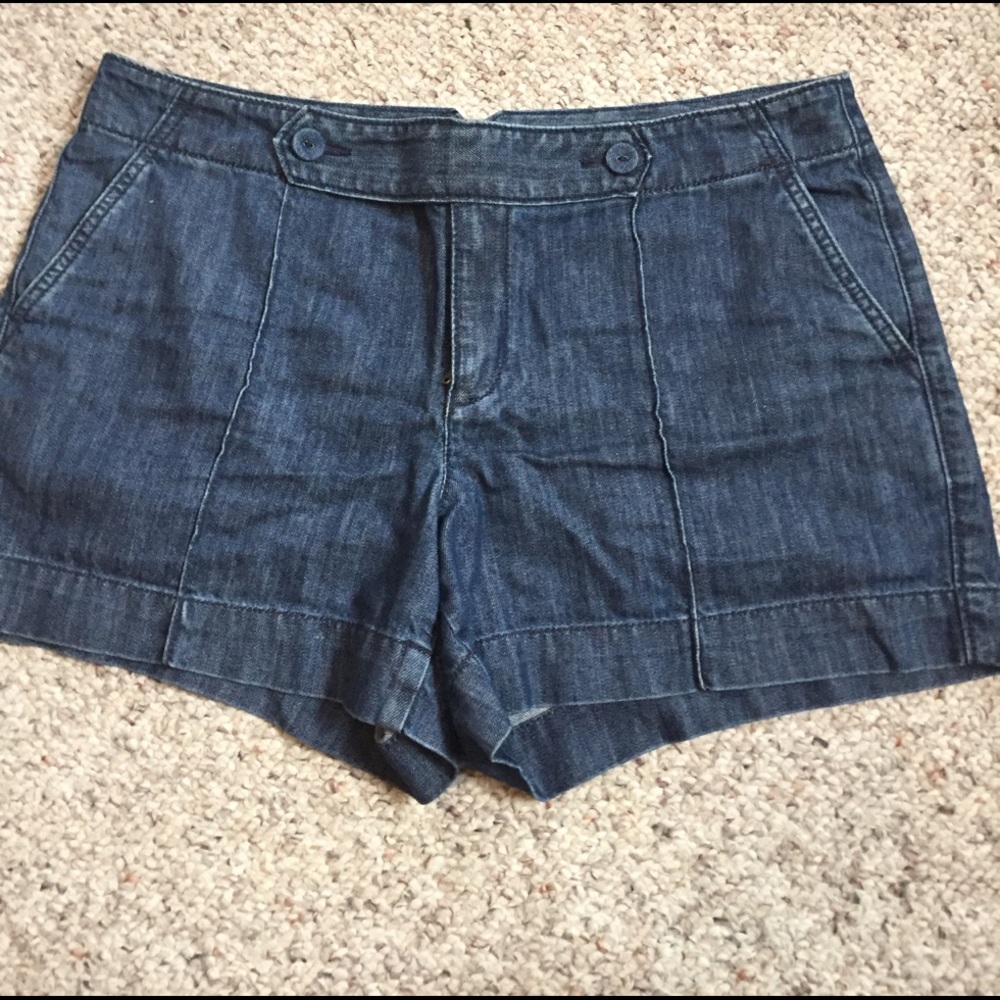 Dress denim shorts.
