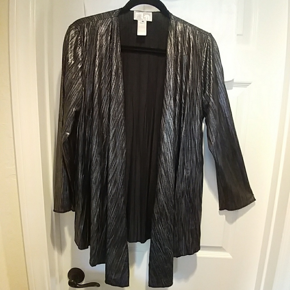Accessory style jacket