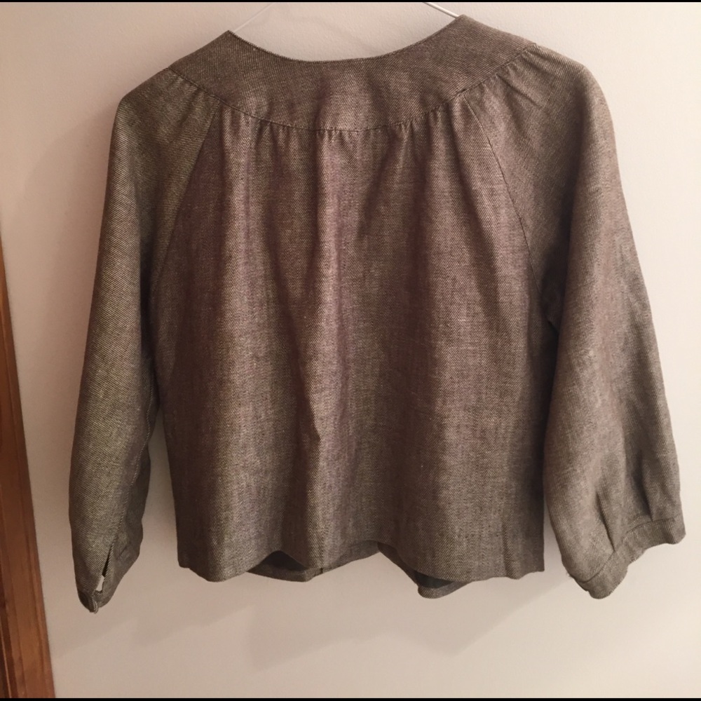 Jacket. - Picture 3 of 4