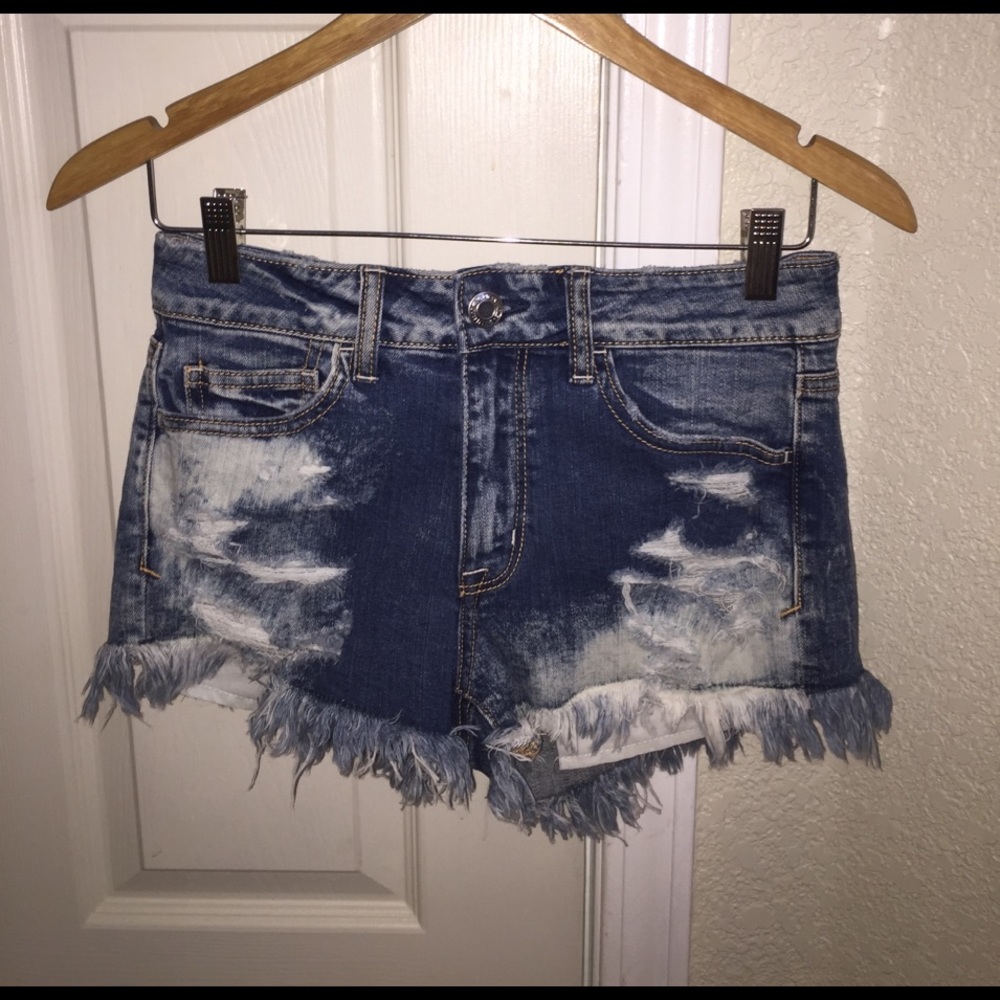 BRAND NEW AMERICAN EAGLE SHORTS