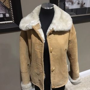 Suede jacket with fur collar
