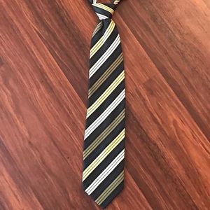 Single Tie
