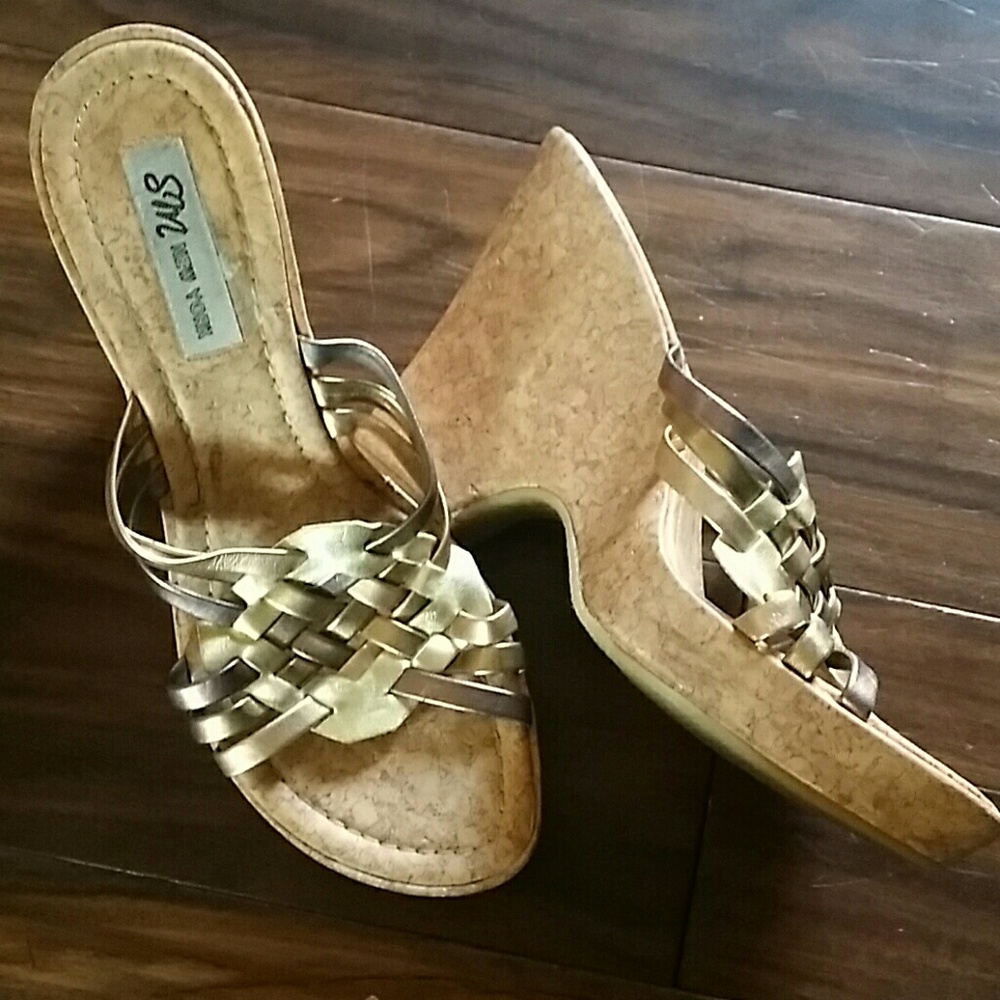 Gold silver and bronze wedges