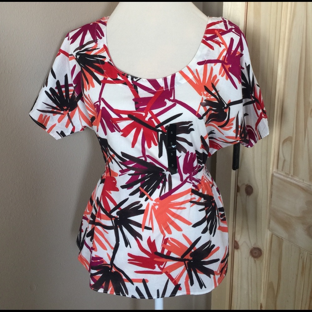 NWT Banana Republic (small defect)