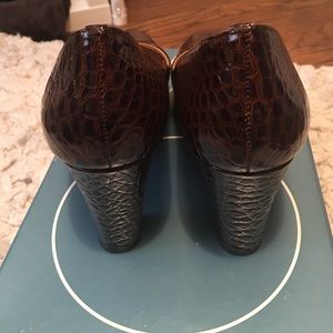 Escarpins Nine West En Cuir Marron - Taille US 7.5 - Talons Très Hauts - Portés Une Seule Fois
