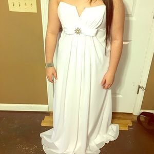 White prom or wedding dress