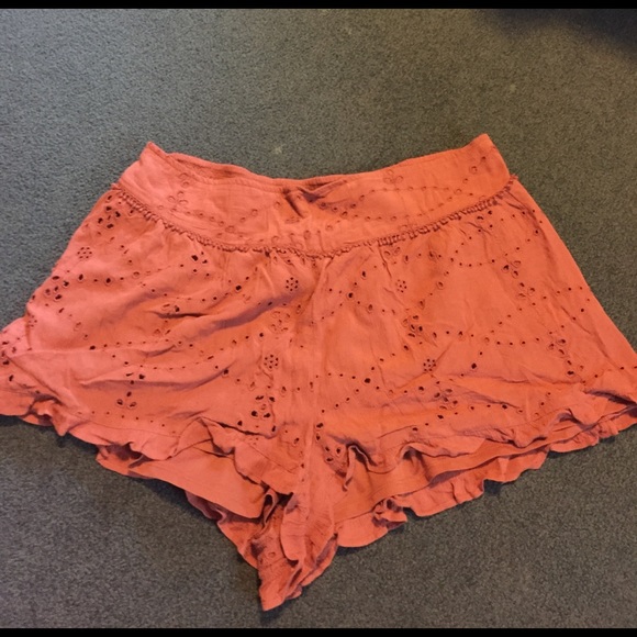 American Eagle Outfitters Pants - American Eagle Large Shorts