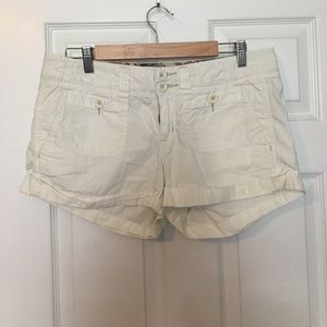 American Eagle Size 10 Off White Shorts