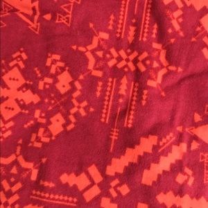 TC LuLaRoe red & orange Aztec print! New!