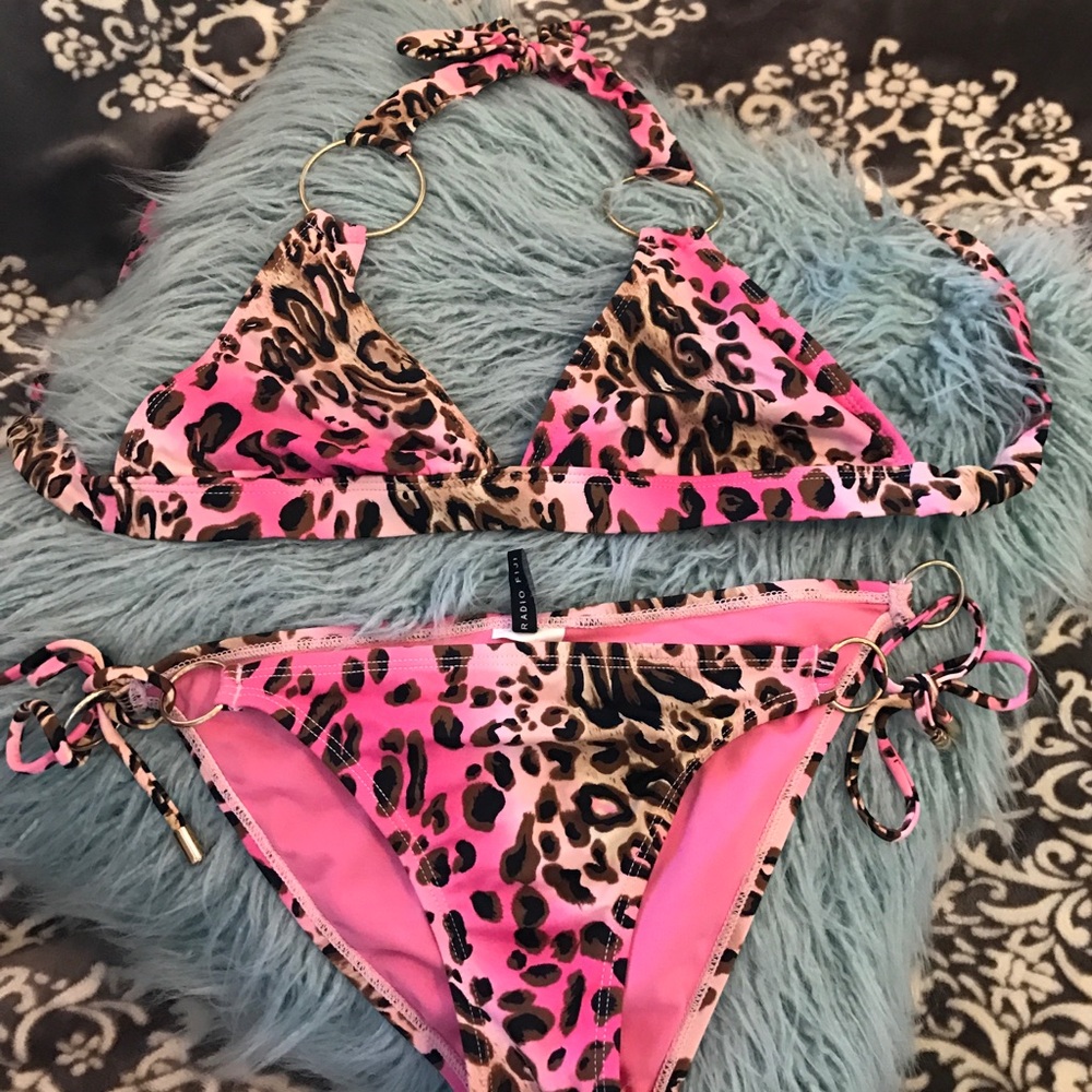 Fun 2 piece swimsuit