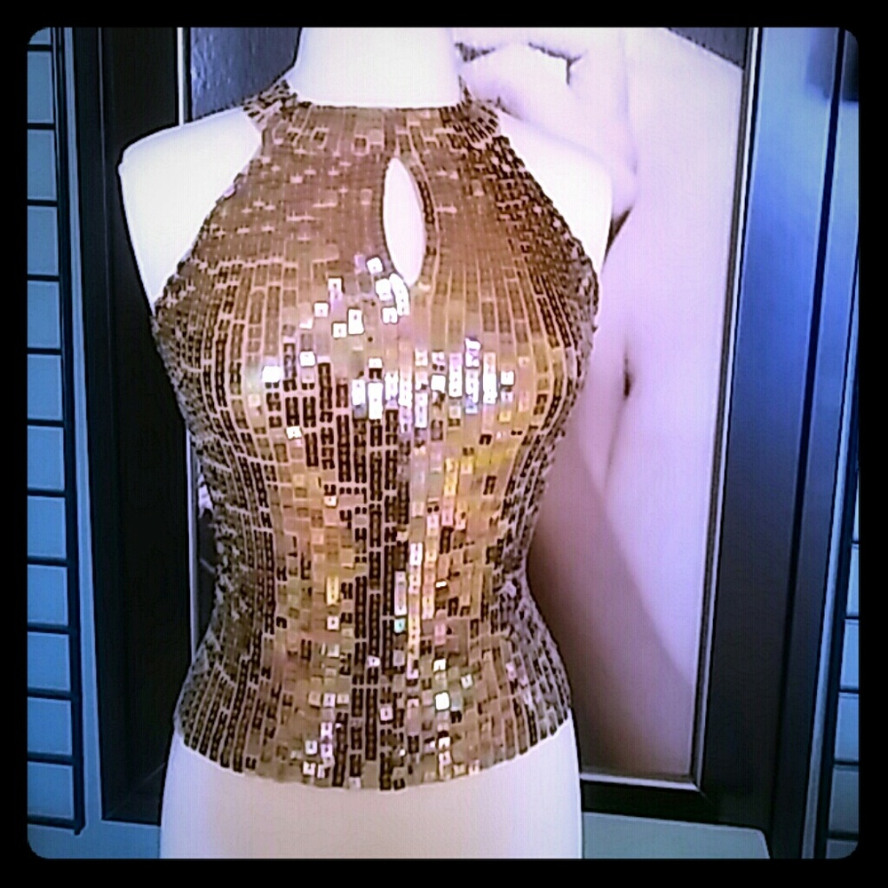 Stunning sequinned sweater feel top by 52 weekends