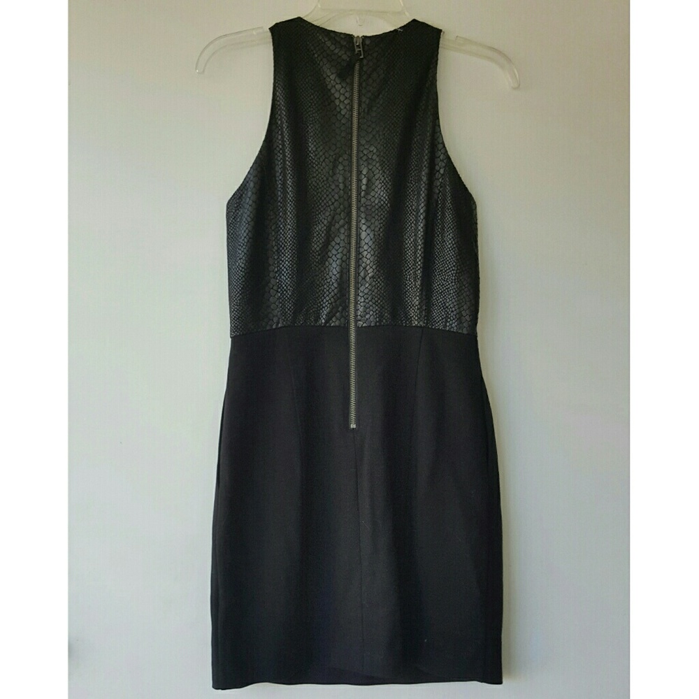 ARMANI EXCHANGE BLACK DRESS SIZE 6