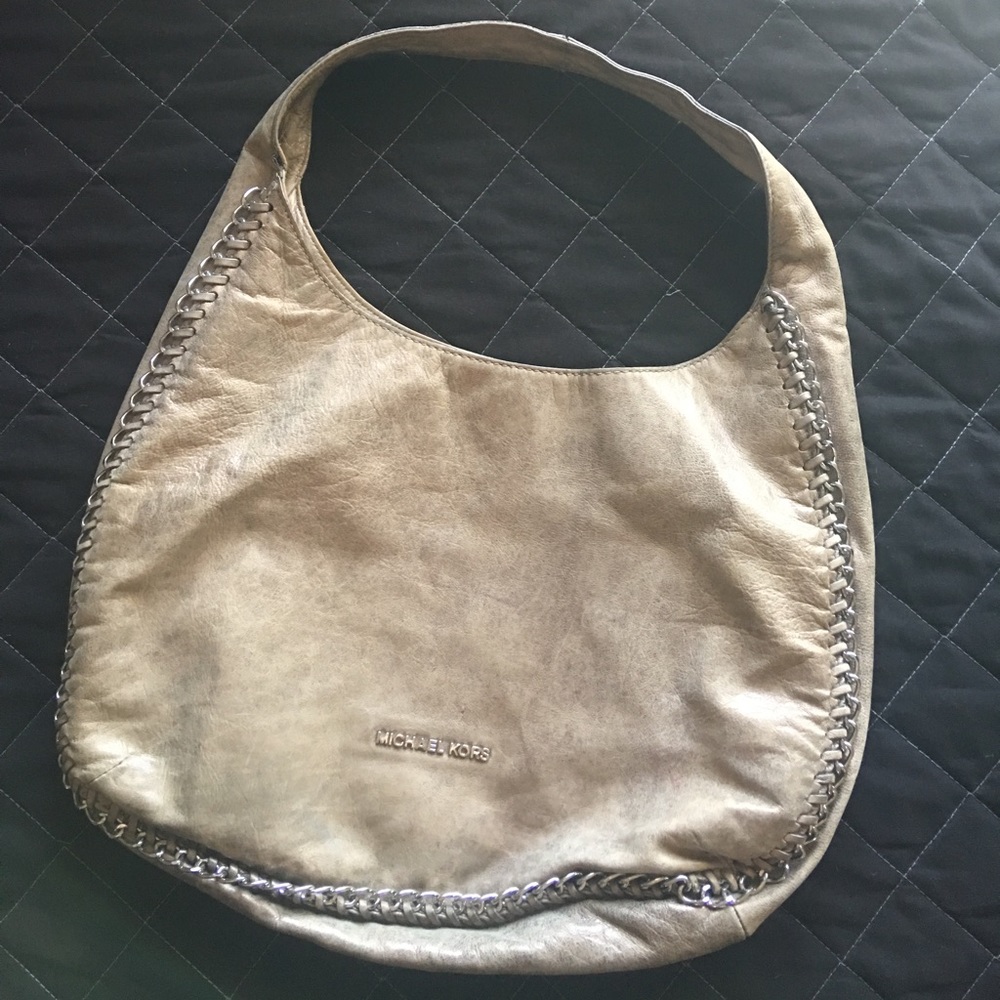 Micheal Kors purse