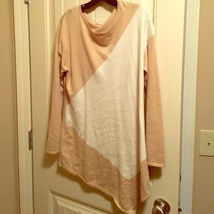 Lightweight long sleeve sweater