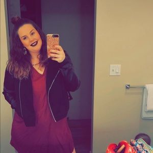 Meet your Posher, Megan