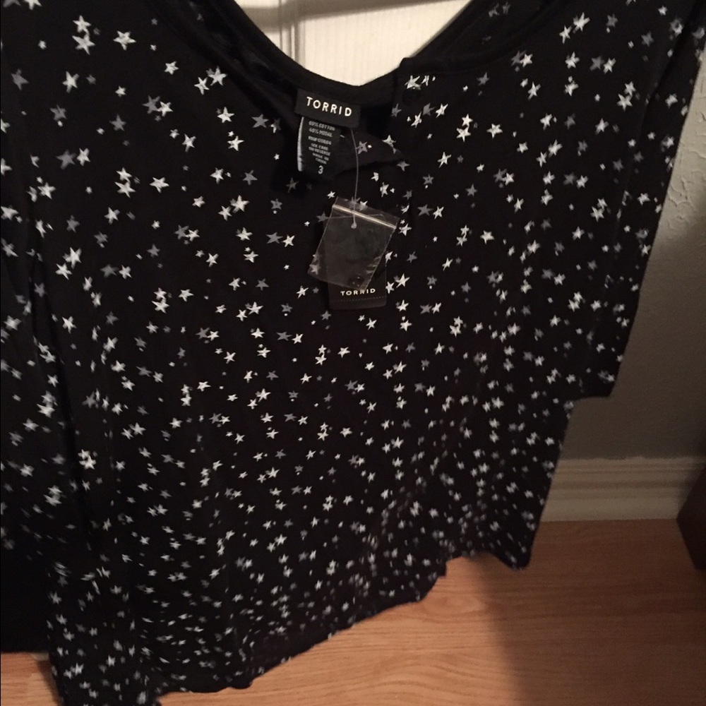 TORRID scoopneck knit top with stars