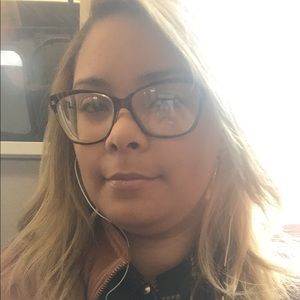 Meet your Posher, Mariel