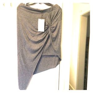 New ZARA skirt, size (M) 🙃