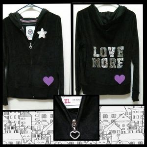 ,🎊New listing🎊 Adorable sequined black hoodie