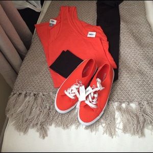 Old navy tank/ orange