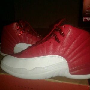 Gym Reds Sz 8.5