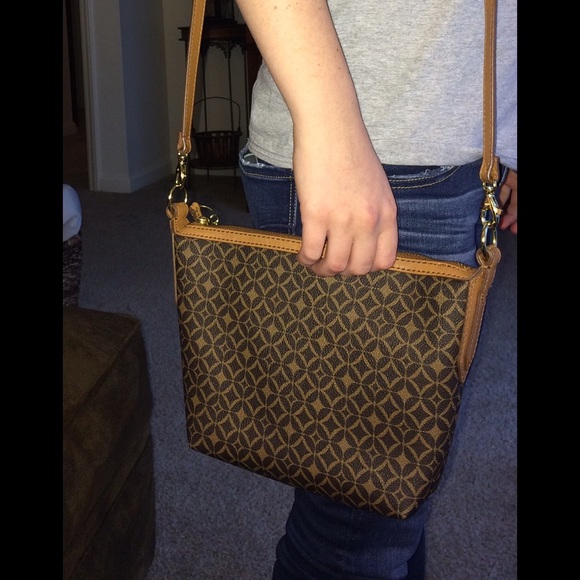 Fossil Crossbody Purse - Picture 1 of 4