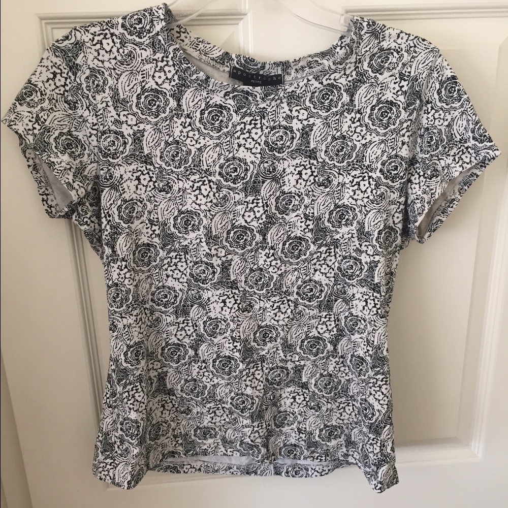 Abstract floral graphic tee