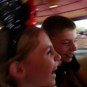 Meet your Posher, Suzanne