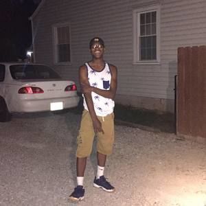 Meet your Posher, Derrick