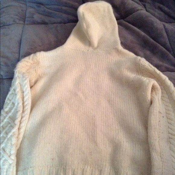Paul James hooded wool sweater - Picture 3 of 3