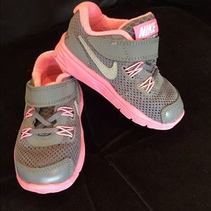 Toddler sneakers