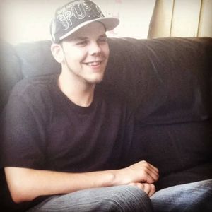 Meet your Posher, Carl